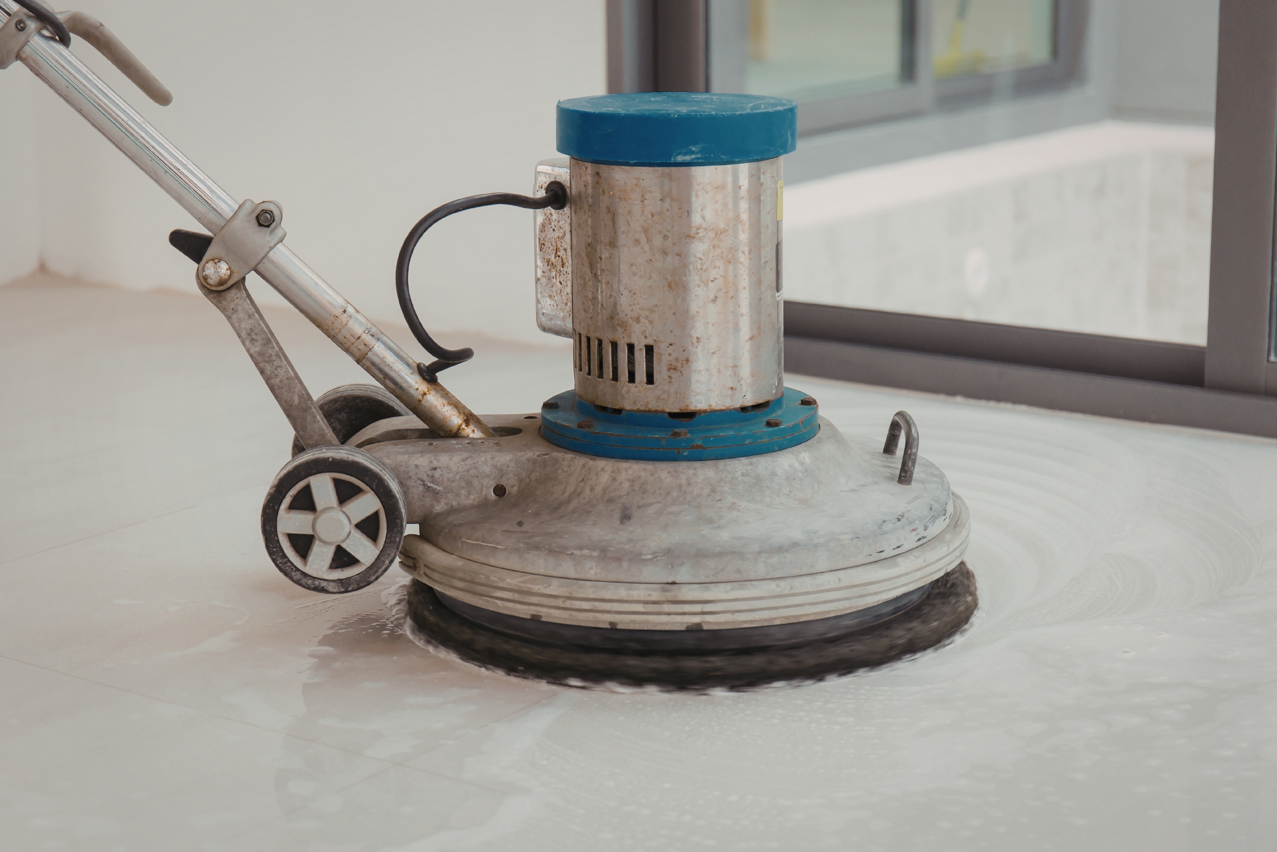 How Your Home Can Benefit From A Hard Floor Cleaning & Polishing Service